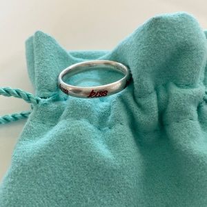 Tiffany Kiss Ring Size 6 💋💍🎁